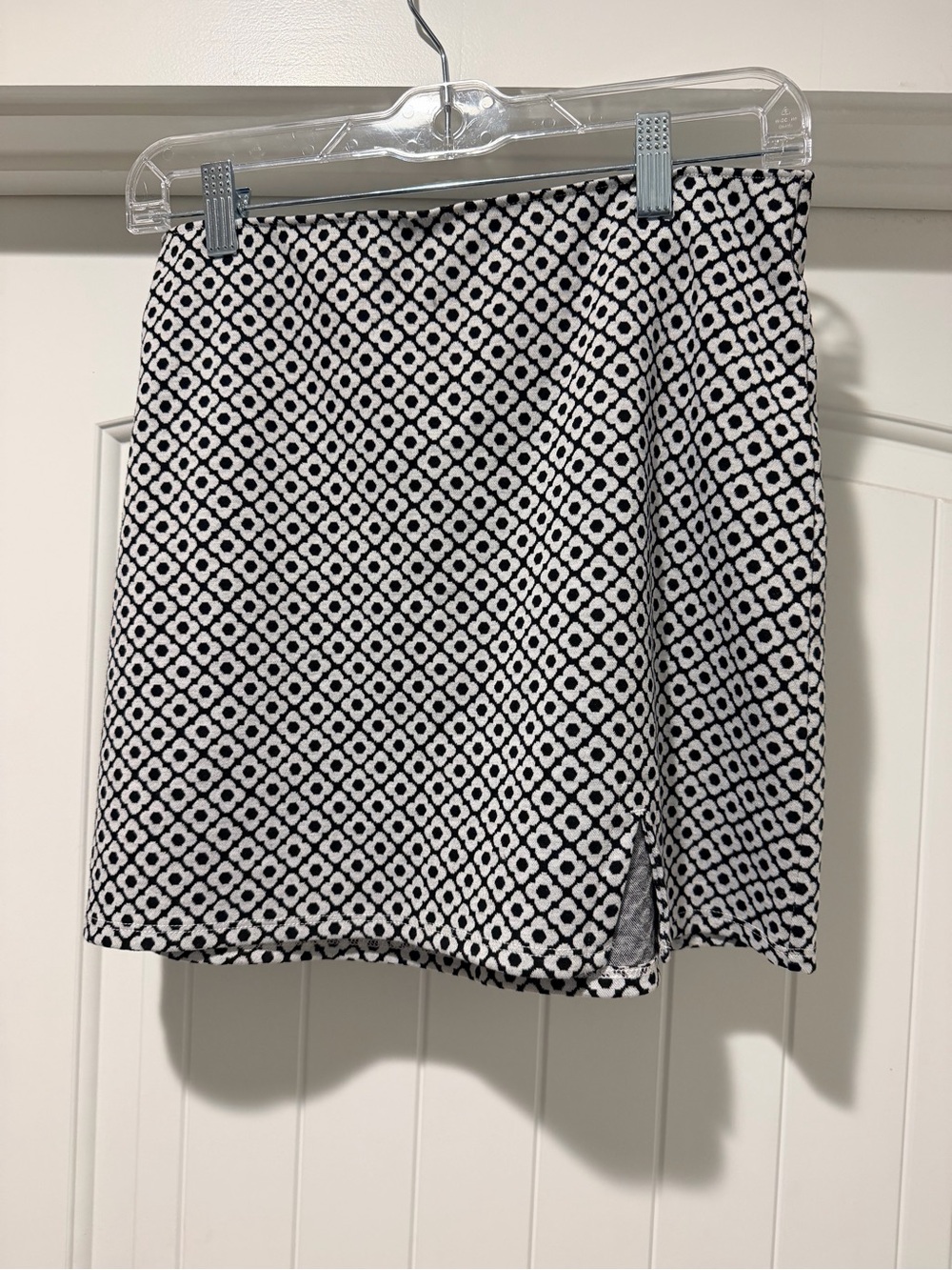Hollister Black & White Patterned Mini Skirt